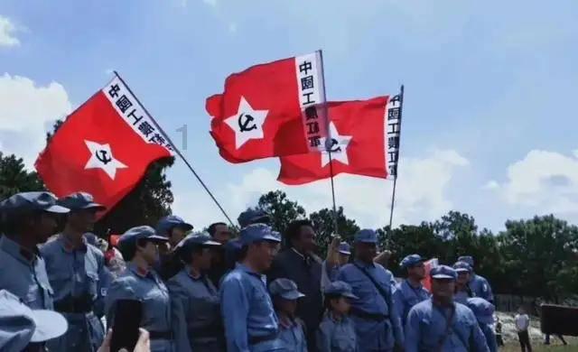 英雄联盟 兰博 和凯南哪个打团更厉害一些游戏画面